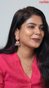 കിരീടത്തിന്റെ ലൊക്കേഷനിൽ ആയിരുന്നു Honeymoon ❤️❤️