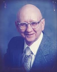 Kevin Sundquist's Instagram, Twitter & Facebook