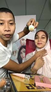 Berbalik kepada kisah syahmi sazli, beliau mula berkecimpung dalam bidang pembikinan video pendek pada tahun 2016. Alhamdulillah Rezeki Isteri Mi Syahmi Sazli Production