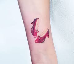 It has additional background music by herbert stothart. Dorothy Shoes Tattoo By Ilaria Tattoo Art Post 29123