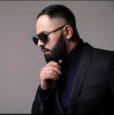 Melody wins Benidorm Fest 2025! With the song „Esa diva“, written by  Swedish songwriters Joy Deb, Peter Boström and Thomas G:Son, along with  Juan Sueiro, Alberto Lorite and Melodía Ruíz, ‚Melody', she