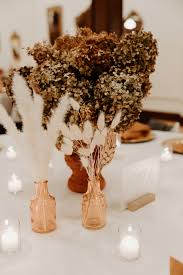 Fresh flowers from local florist in madison. You Have To See The Diy Dried Bouquets In This Stylish Madison Wedding Junebug Weddings