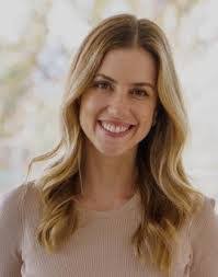 Stephanie Gaskell's Instagram, Twitter & Facebook