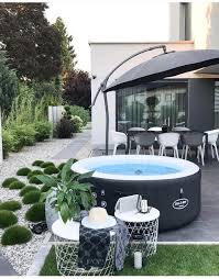 Pin By Alice Reardon On Exterieur Hot Tub Patio Hot Tub Garden Hot Tub Backyard
