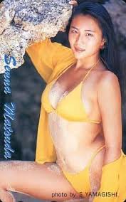 駿河屋 -<中古>松田千奈「Senna Matsuda」（テレホンカード）