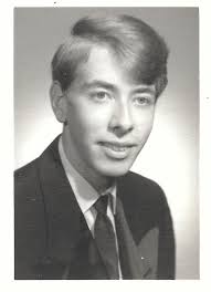 I used to listen to WROZ "Rozie Radio" listening to the great disc jockey  "Tiny" Hughs, who was not really tiny.