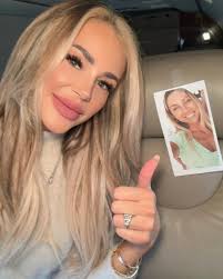 Eliza Carson (@elizacarsonxo) • Instagram photos and videos