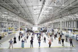 O apersepsi mengaitkan materi pembelajaran. Mercedes Benz Rayakan 50 Tahun Produksi Dan Perakitan Mobil Penumpang Di Pabrik Wanaherang