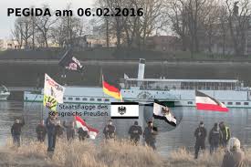 Das landeswappen sachsens wird wie folgt beschrieben: Strassengezwitscher On Twitter 15 15 Wappen Flagge Des Konigreichs Sachsen Es Entstand Aus Dem Kurfurstentum Sachsen Und Existierte 1806 1918 Https T Co Tfbmgcul5h