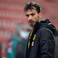 Последние твиты от mats hummels (@matshummels). Bvb Schock Mats Hummels Zieht Karriereende In Betracht Bvb