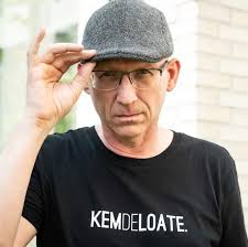 Persia finished filming her first video today, for my next single 'My Name  Is Ruin'. Baking desert, 118 degrees F at its hottest (48C), even the  camera's died in the heat, but