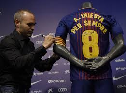 Web oficial del fc barcelona. Andres Iniesta S Contract For Life With Fc Barcelona Is Good News When They Needed It Most The Independent The Independent