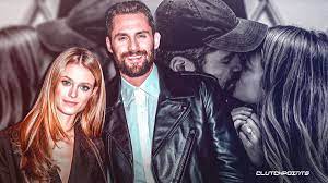 Kevin love's hot girlfriend who is a. Cavs News Kevin Finds Love With Engagement To Girlfriend Kate Bock