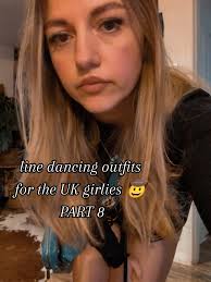 puppy distracted me so I forgot about the belt which is @Ariat. happy  Friday everyone! #linedancer #outfitcheck #cowboyboots #westernfashion