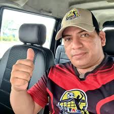 Ecuavoley Rolando López