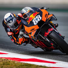 Check spelling or type a new query. Miguel Oliveira Primeiro Dia Na Catalunha Facebook