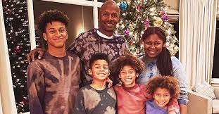 He is currently an analyst on espn's nba countdown. Meet Nba Star Paul Pierce S Family Facts About His Wife Julie And Kids Prince Prianna And Adrian