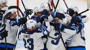 They compete in the national hockey league (nhl) as a member of the north division. 8q4mfzvbux46xm