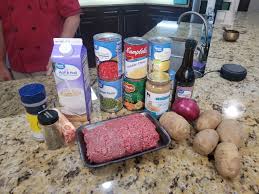 Lean ground beef1/2 medium onion, chopped1/2 tsp garlic powdercan. Tyler Ryan And Mary Ann Keim Share An Amazing Recipe For Sheppard S Pie