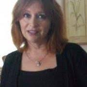 Suzanne Mckibbin's Instagram, Twitter & Facebook