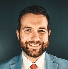 Devon Sutherland's Instagram, Twitter & Facebook