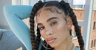 With 5 trillion pieces of sprinkle an even coating of the grated beeswax, allowing approximately 1cm from the edge to remain. 5 Diy Edge Control Recipes For Curly Hair Naturallycurly Com