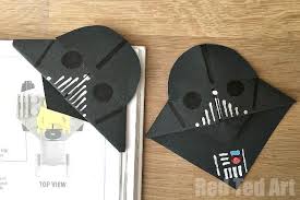 Darth Vader Bookmark Great For Father S Day Red Ted Art Make Crafting With Kids Easy Fun Star Wars Crafts Fathers Day Crafts Star Wars Activities