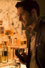 Lucifer The One With The Baby Carrot 03x02 Lucifer Tom Ellis Lucifer Morningstar
