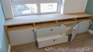 Sitzbank Mit Stauraum Vor Fensterbank Bauen Ein Ikea Hack In 2020 Sitzbank Mit Stauraum Sitzbank Sitzbank Ikea