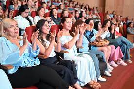 Con herramientas de empoderamiento, motivación y resiliencia, Alcaldía  brindó una noche mágica a más de 500 mujeres • Esta jornada de Pereira es  Mujer generó un encuentro transformador lleno de reflexión, conexión