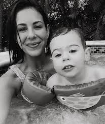 Kristen Hayes (@raising_hayes) • Instagram photos and videos