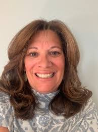 Miriam Lambert's Instagram, Twitter & Facebook