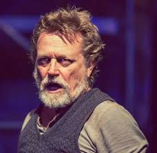 Michael Hurst: Advice to My 22 Year Old Self