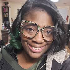 I want to give thanks to everyone who attended my surprise 40th Birthday  celebration 🥳 special thanks to Molly Duman Kandy Kay and Chyna for making  me feel extra special