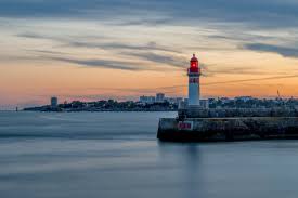 Plus précises et 4 fois par jour. Meteo Saint Nazaire 44600 Loire Atlantique Previsions Meteo Gratuite A 15 Jours La Chaine Meteo