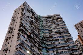 Besichtigen sie das historische reiseziel shanghai. Perspective View Of Older Blocks Of Apartments In Shanghai City Stock Photo Picture And Royalty Free Image Image 114562509