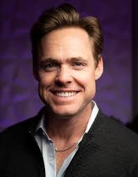 Sean Dolan's Instagram, Twitter & Facebook