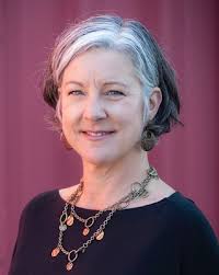 Samantha Tracy's Instagram, Twitter & Facebook