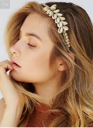 11 Headbands We Would Have Loved In The '90s — PHOTOS