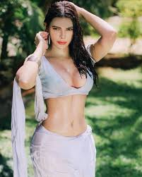 Sherlyn Chopra Raises Temperatures With Her Bold And Sexy Pictures, Take A  Sneak Peek