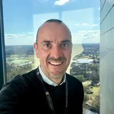 It is as much a cliche as it is true: all good things come to an  end...After 9 years and 9 months my time has come to say goodbye to  Newpeople. It