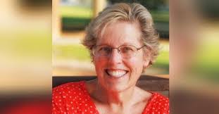 Lori Pollock's Instagram, Twitter & Facebook