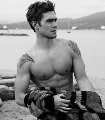 Ке́нети джеймс фи́цджеральд «кей джей» а́па — новозеландский актёр, певец и музыкант. Fantasists Kj Apa By Justin Campbell Flaunt 163 Riverdale Riverdale Archie Hot Actors