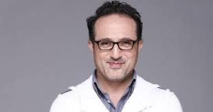 أعلن اليوناني تاكيس جونياس المدير الفني لفريق نادي بيراميدز قائمة مباراة الأهلي في الدوري الممتاز والتي تقام على استاد الأهلي بالسلام في التاسعة من مساء الخميس. Ø´Ø±ÙŠÙ Ù…Ø¯ÙƒÙˆØ± ÙŠÙƒØ´Ù Ù…Ø¹Ø§Ù†Ø§ØªÙ‡ Ù…Ø¹ Ù…Ø±Ø¶ Ø§Ù„ØµÙØ±Ø§ Ø¨Ù‚Ø§Ù„Ù‰ 18 ÙŠÙˆÙ… Ù†Ø§ÙŠÙ… ÙÙ‰ Ø§Ù„Ø³Ø±ÙŠØ± Ø§Ù„ÙŠÙˆÙ… Ø§Ù„Ø³Ø§Ø¨Ø¹