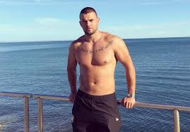 Daniel costa, 26herly costa, 56marco costa, ~56. Marco Costa Revoltado No Hospital E Para Isto Que Pagamos Ironiza