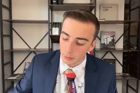 Just wanted to share this message, praying this goes into the eyes and ears  of those that need to hear!! Have a Blessed evening!! God Bless You!!