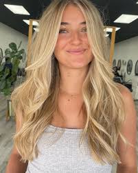 Brynn Jensen's Instagram, Twitter & Facebook