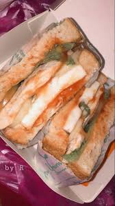 Protein memegang peranan penting dalam kelangsungan hidup suatu organisme, yaitu sebagai makanan dengan sumber protein super tinggi. Sandwich Protein Ide Makanan Makanan Dan Minuman Makanan Enak