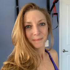 Jill Ryan's Instagram, Twitter & Facebook