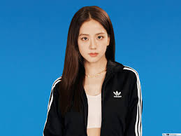 Последние твиты от kim jisoo global (@globaljisoo). Blackpinks Kim Jisoo Fur Adidas Photoshoot 2020 Hd Hintergrundbilder Herunterladen